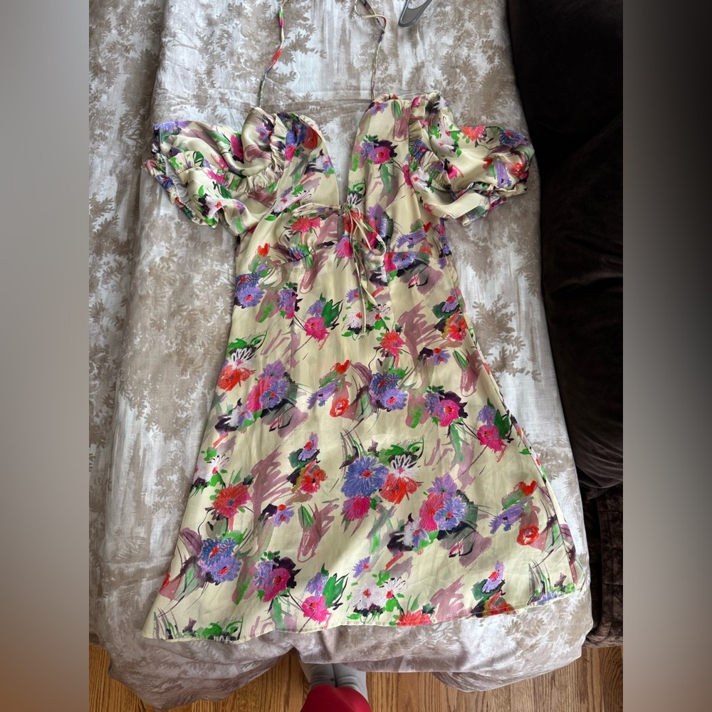 Topshop sketched floral tie front mini dress in multi​ - Picture 4 of 10